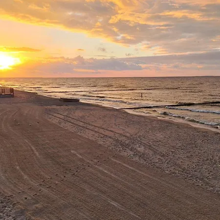 Bernsteinbad-koserow-haus-fuenf-elemente-ferienwohnung-raum Koserow